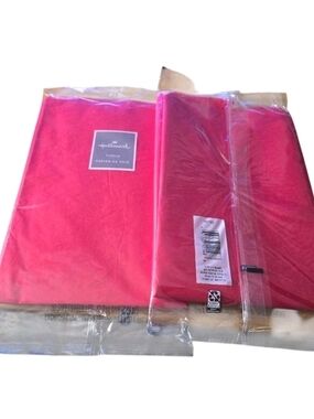 Hallmark Bulk Tissue Paper 60 Ct. Sheets Solid Red for Any Occassion NEW